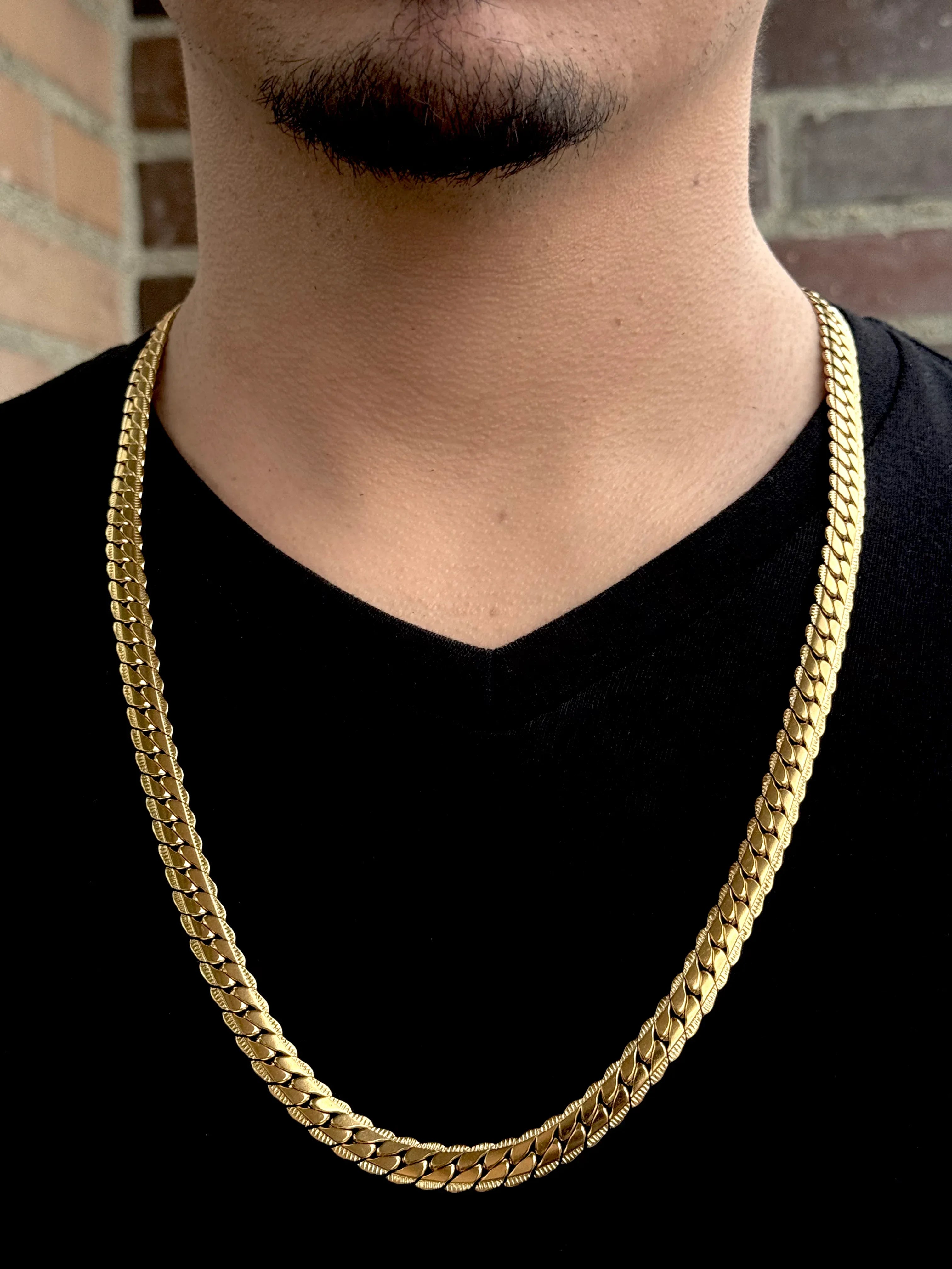 Cadena Runa Dorada Hombre 9mm - Oryos Joyeria