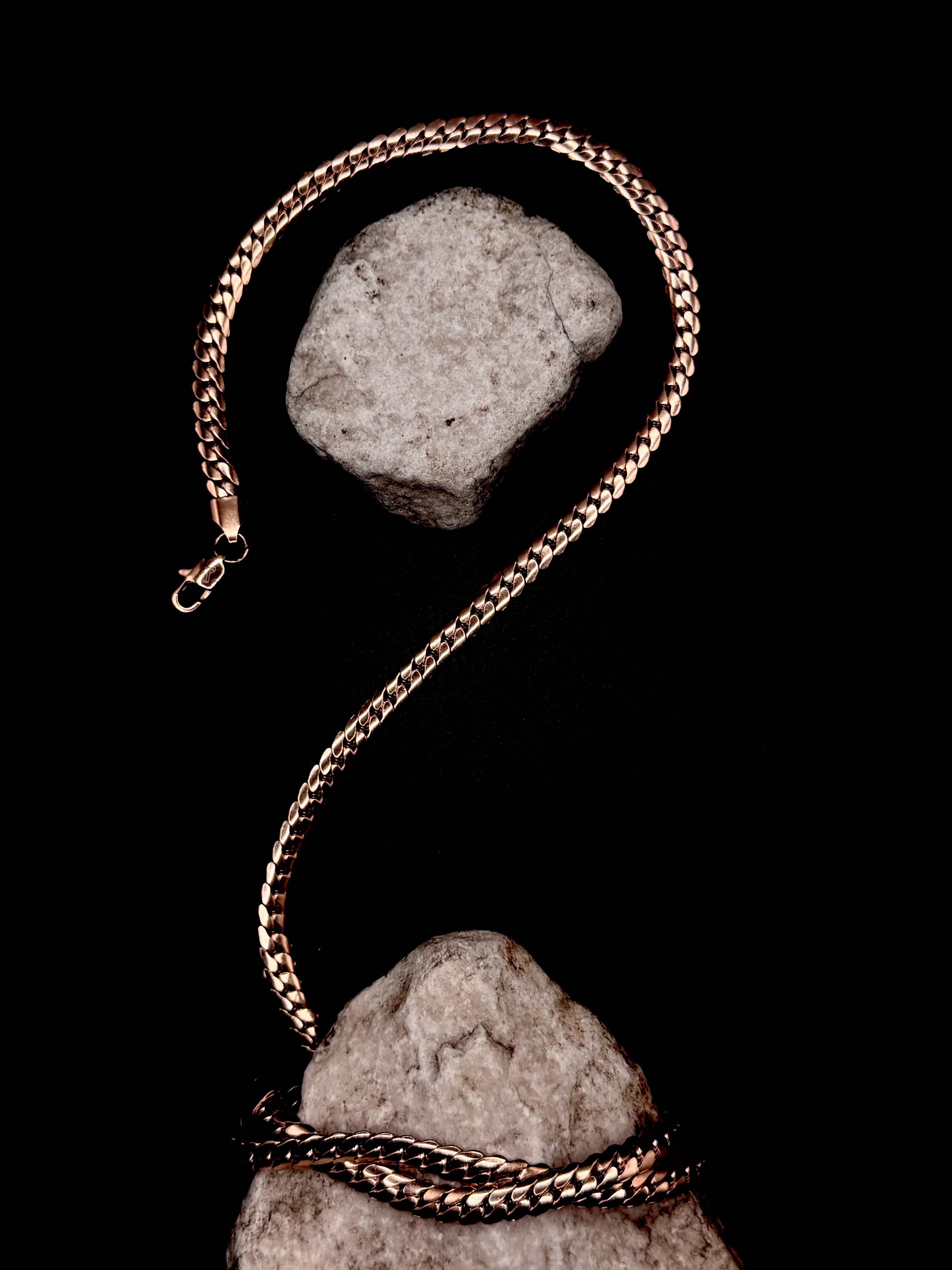 Cadena Colmillo Nocturno Rosa Hombre 6mm - Oryos Joyeria