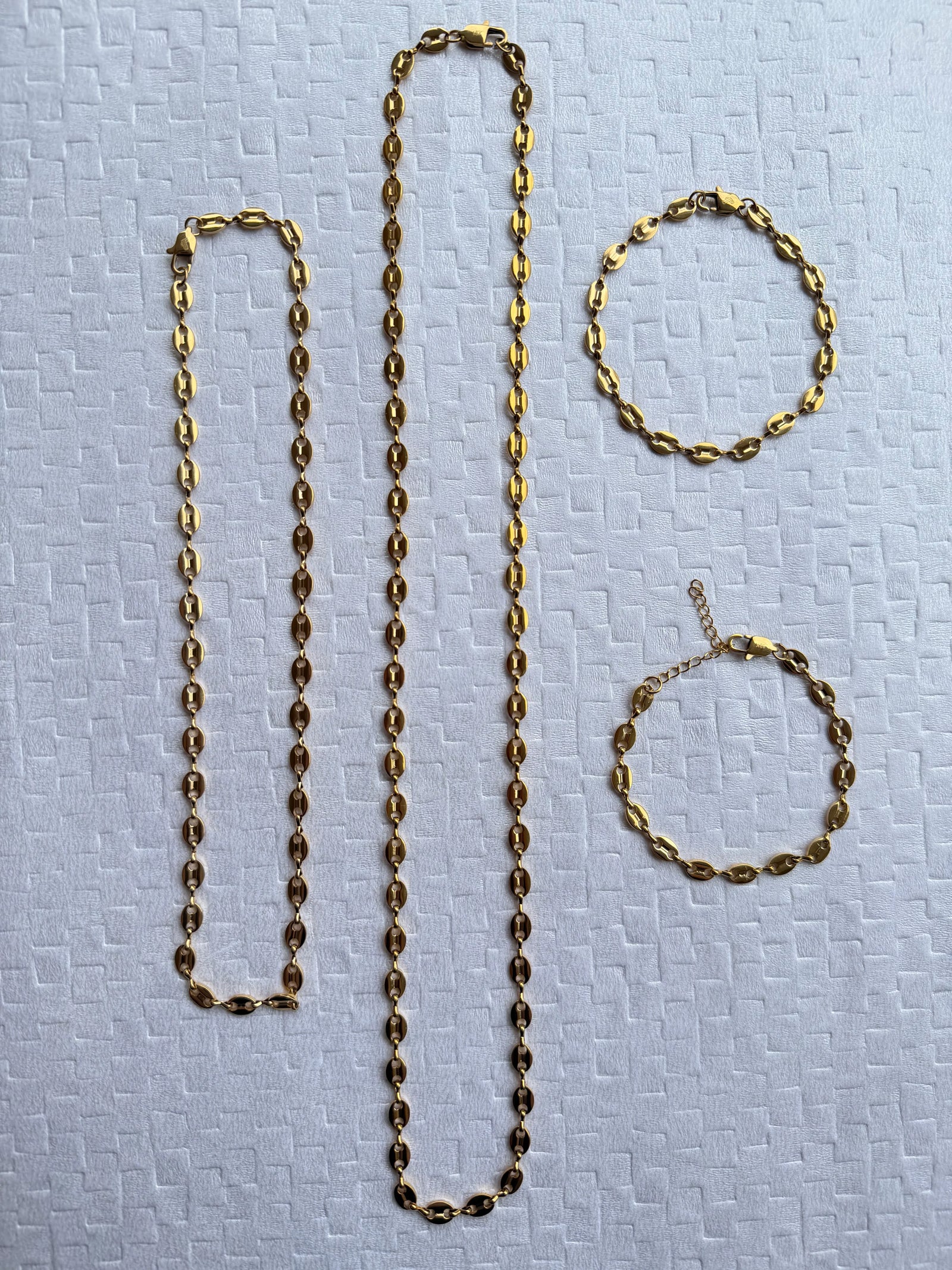 Combo Parejas Pulsera y Cadena Semilla Sagrada - Oryos Joyeria