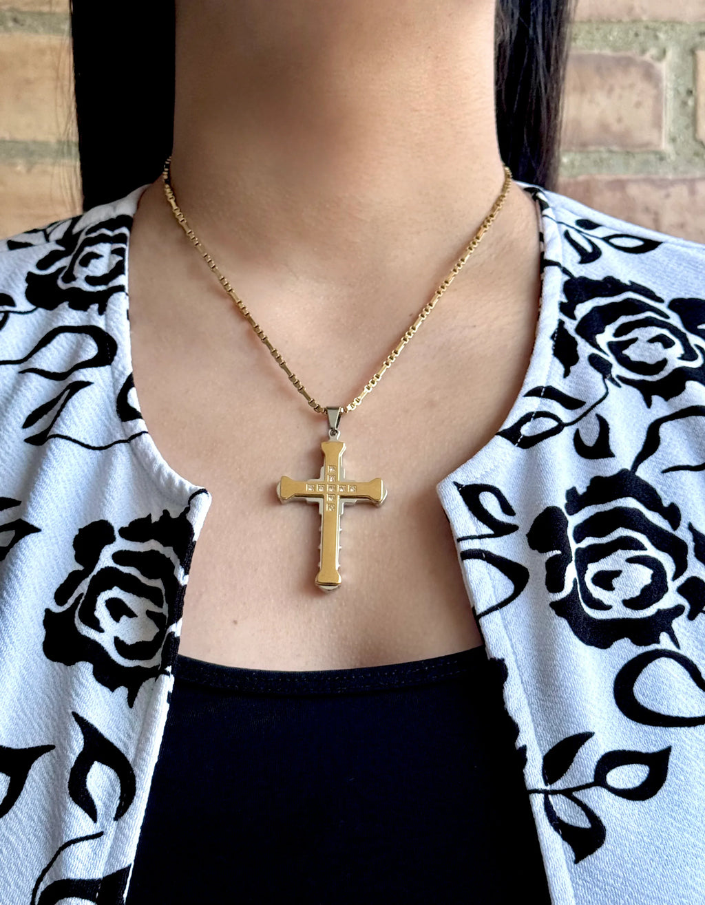 Dije Cruz de Cuadros - Oryos Joyeria