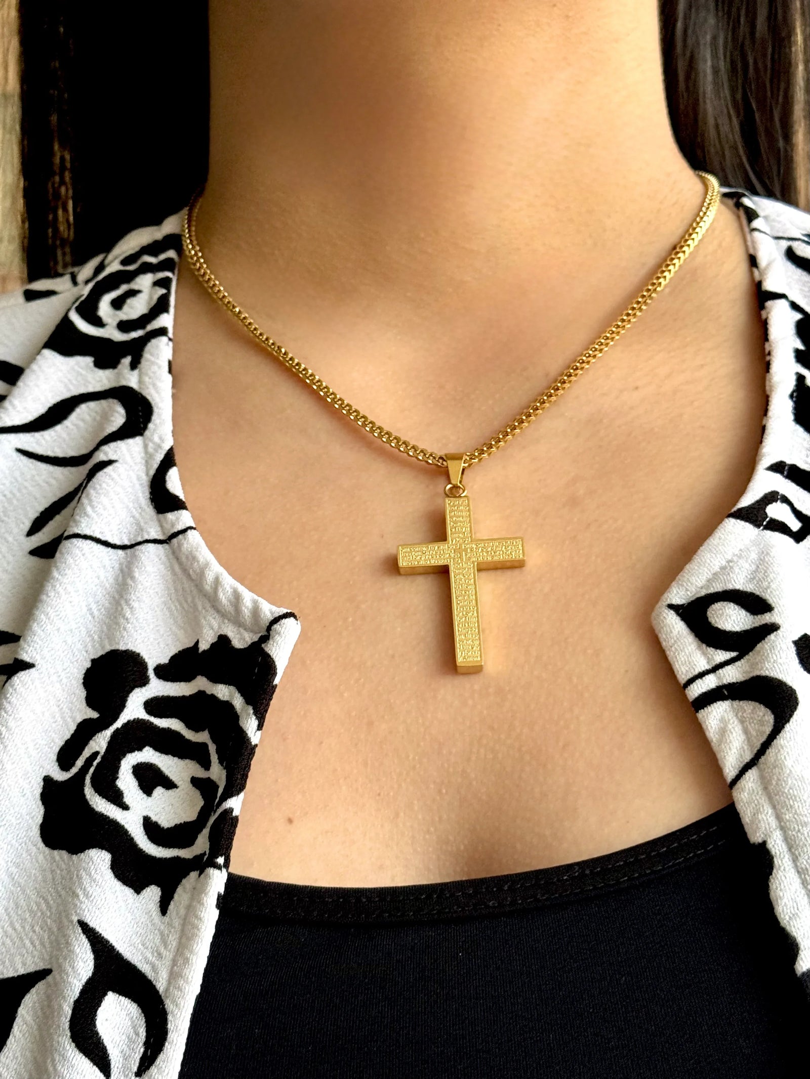 Dije Cruz Letras - Oryos Joyeria