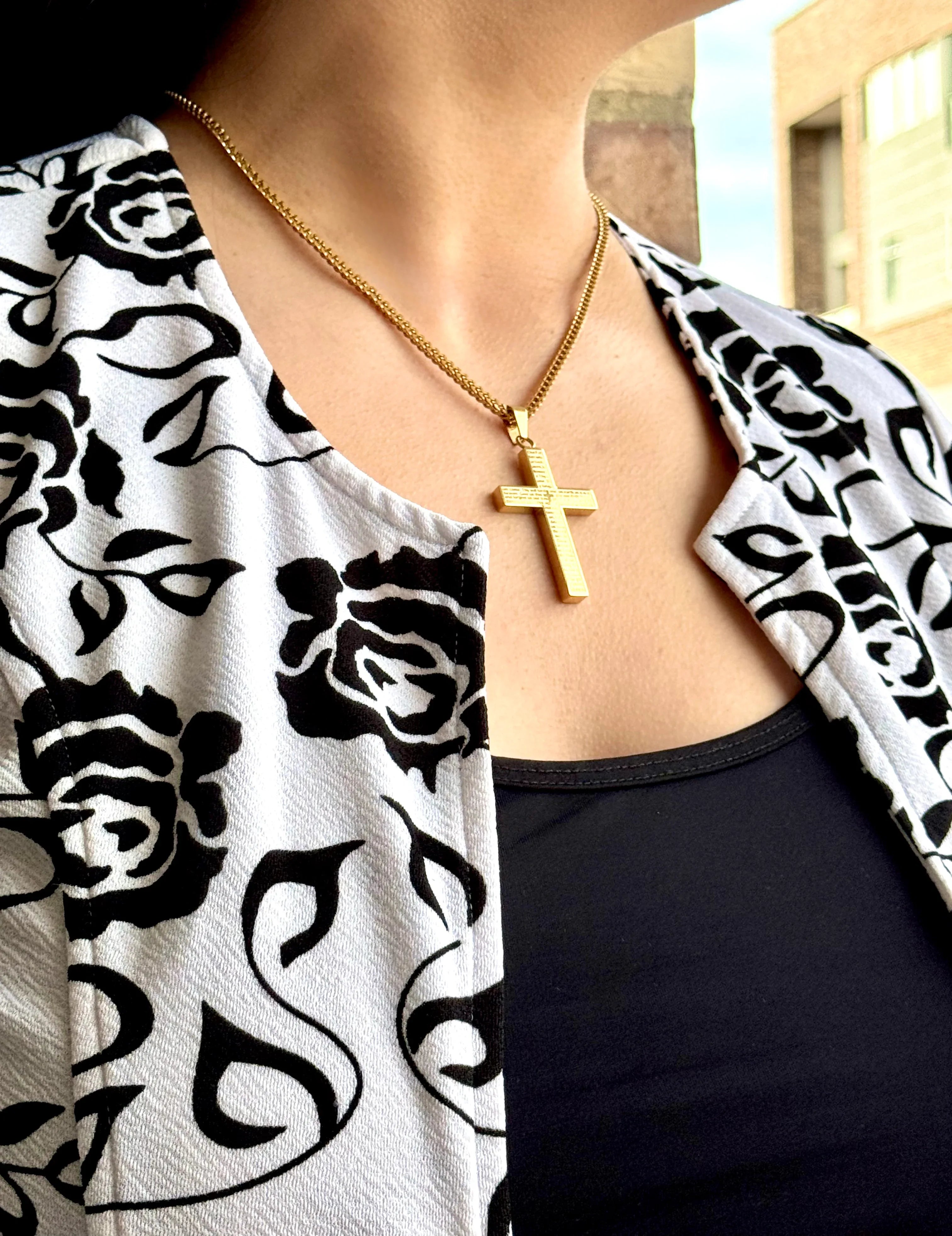 Dije Cruz Letras - Oryos Joyeria