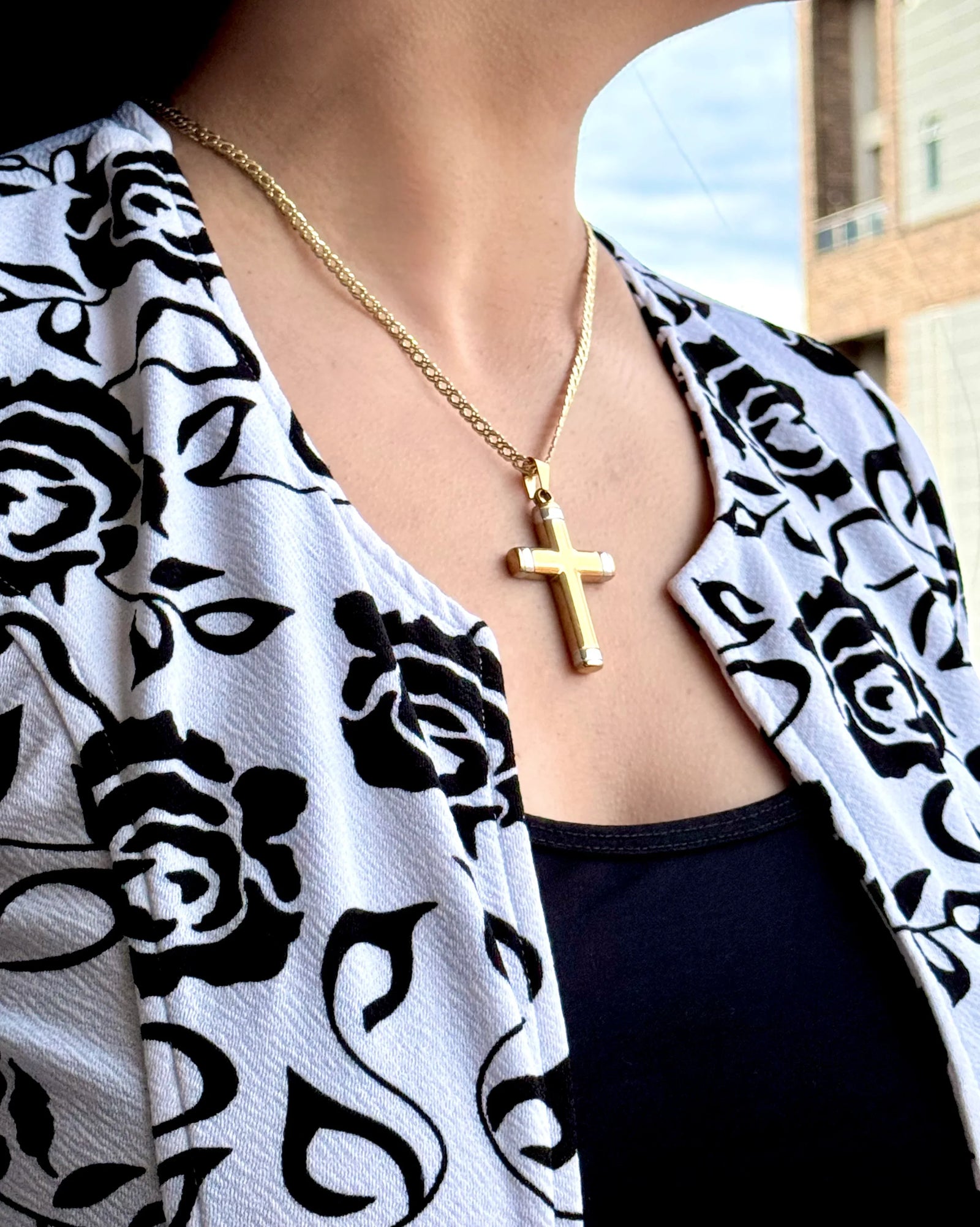 Dije Cruz Plata - Oryos Joyeria