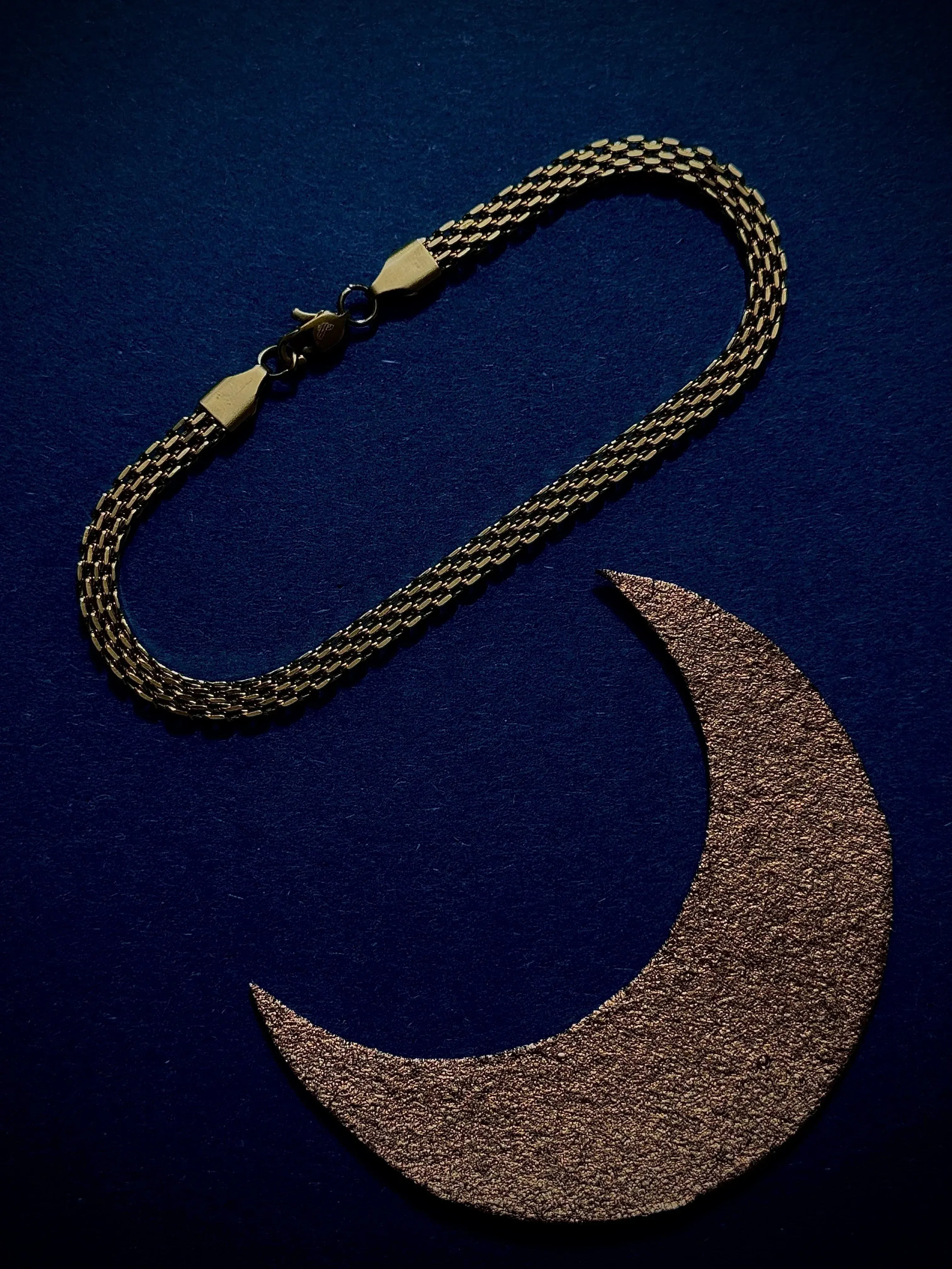 Pulsera Luna de Oriente Hombre 6mm - Oryos Joyeria