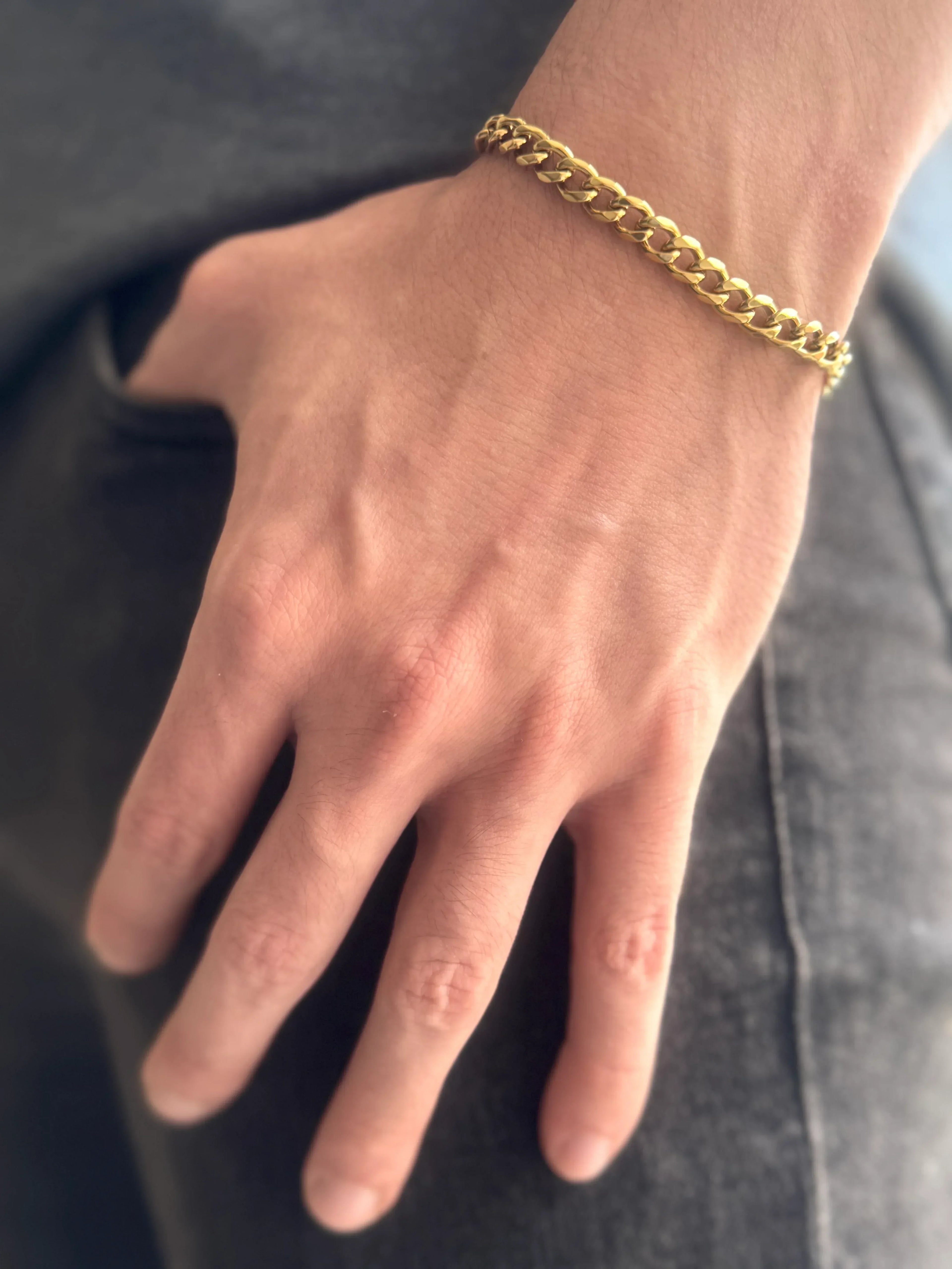 Pulsera Ritmo Dorado Hombre 6mm - Oryos Joyeria